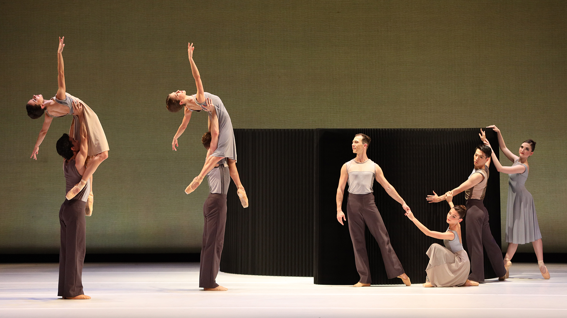 Ballet Dancers