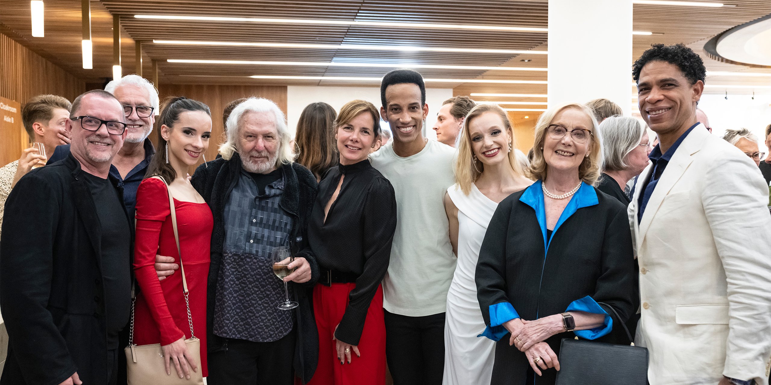 Wayne Eagling, Stephen Wicks, Dame Darcey Bussell, Carlos Acosta with The Sarasota Ballet | Photo by Foteini Christofilopoulou
