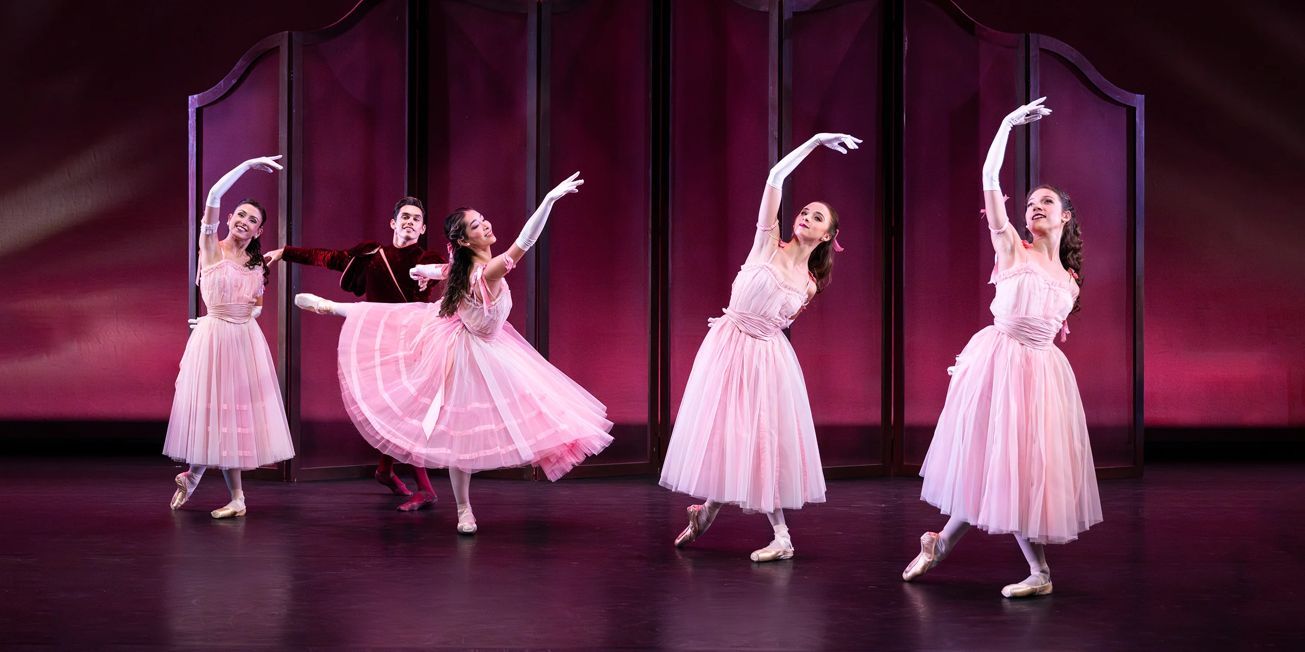 The Sarasota Ballet Performing Valses nobles et sentimentales at the Linbury Theatre | Photo by Foteini Christofilopoulou
