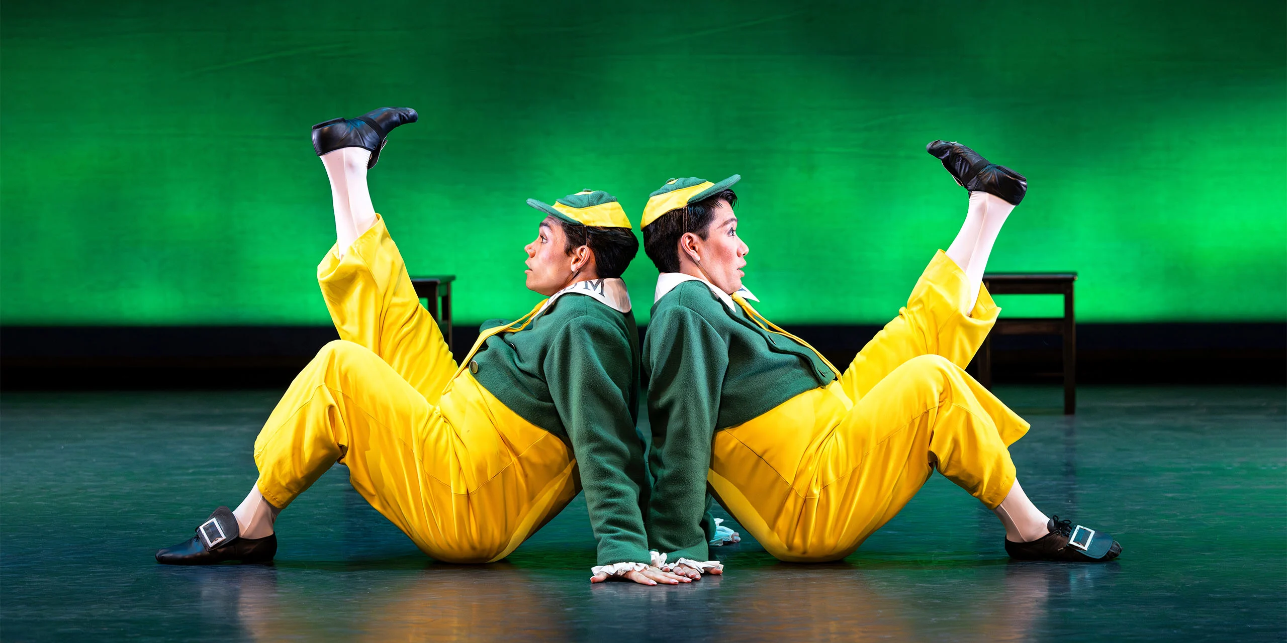 The Sarasota Ballet Performing Tweedledum and Tweedledee at the Linbury Theatre | Photo by Foteini Christofilopoulou
