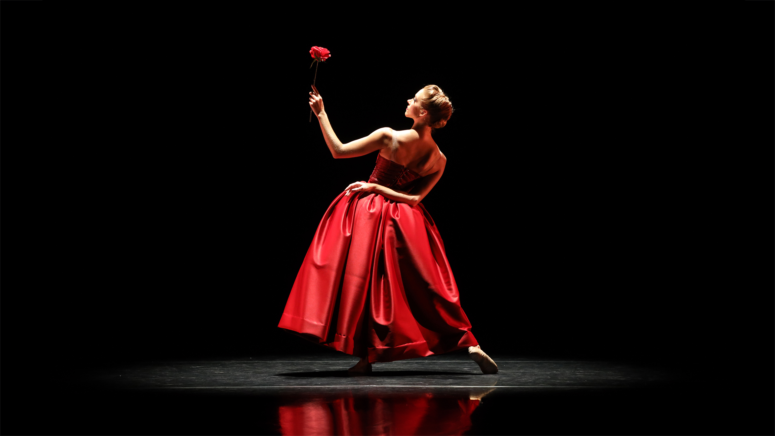 The Sarasota Ballet Performing Ricardo Graziano’s Amorosa | Photo by Frank Atura
