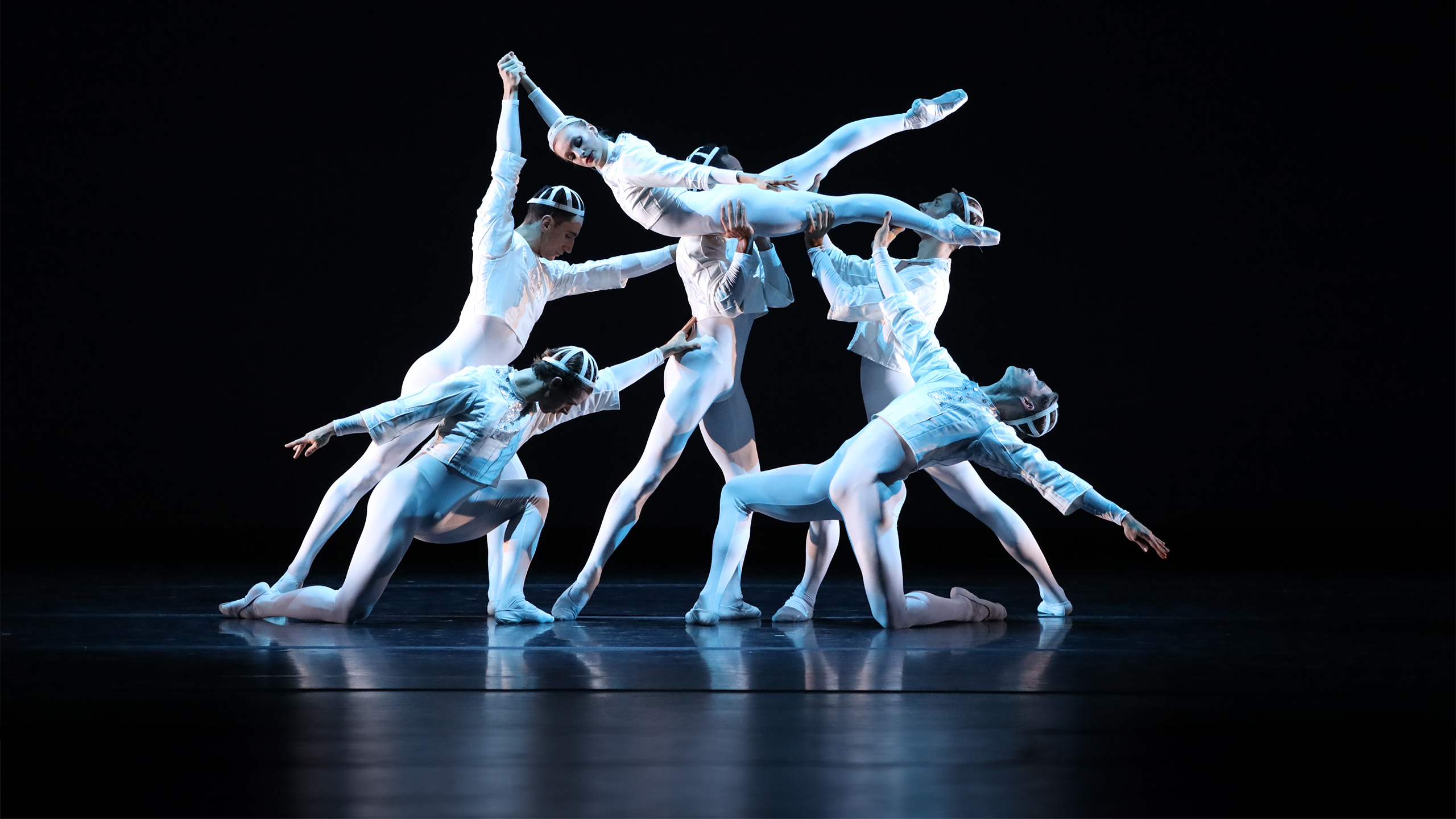 The Sarasota Ballet Performing Sir Frederick Ashton’s Sinfonietta | Photo by Frank Atura
