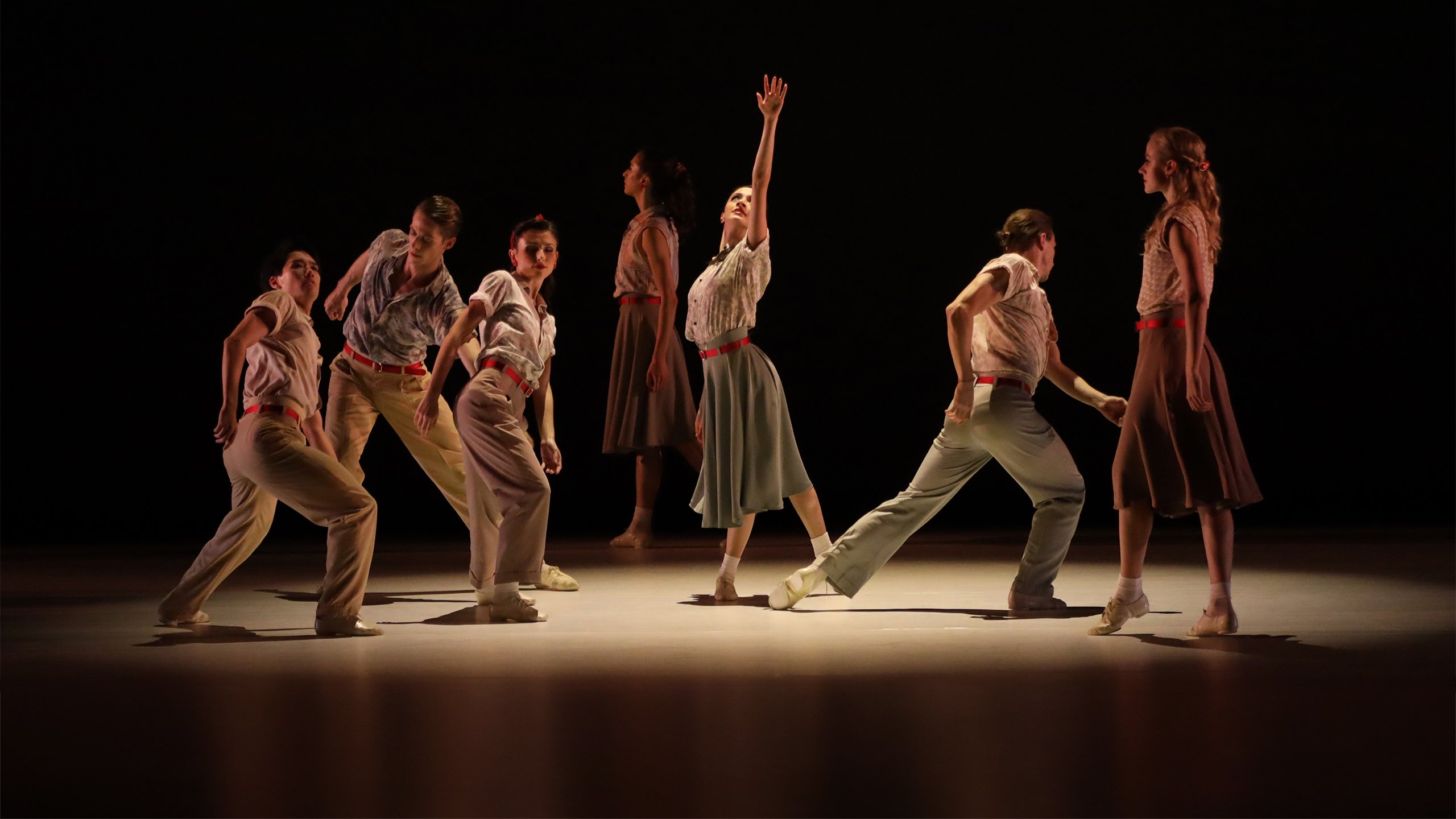 The Sarasota Ballet Performing Paul Taylor’s Company B | Photo by Frank Atura
