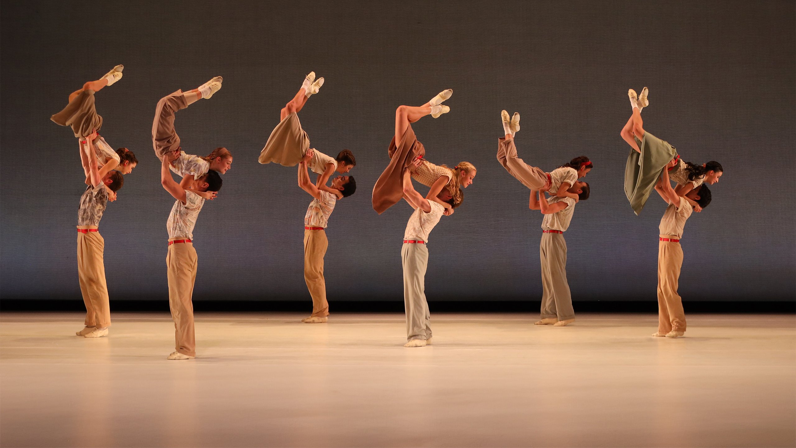 The Sarasota Ballet Performing Paul Taylor’s Company B | Photo by Frank Atura
