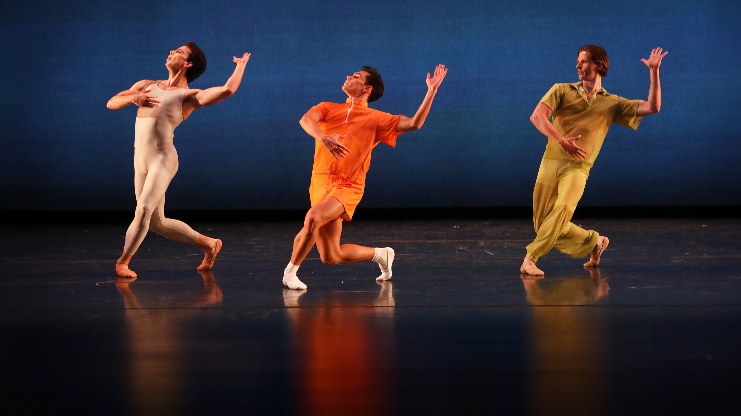 The Sarasota Ballet Performing Gemma Bond’s Excursions | Photo by Frank Atura
