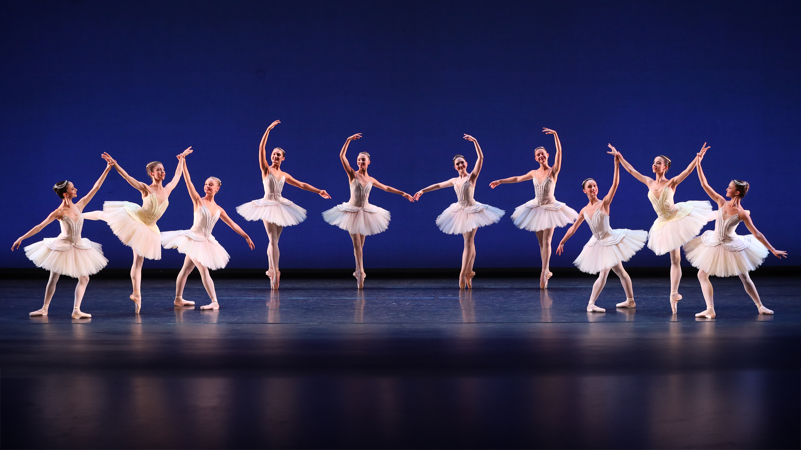 The Sarasota Ballet Performing George Balanchine’s Divertimento No. 15 | Photo by Frank Atura
