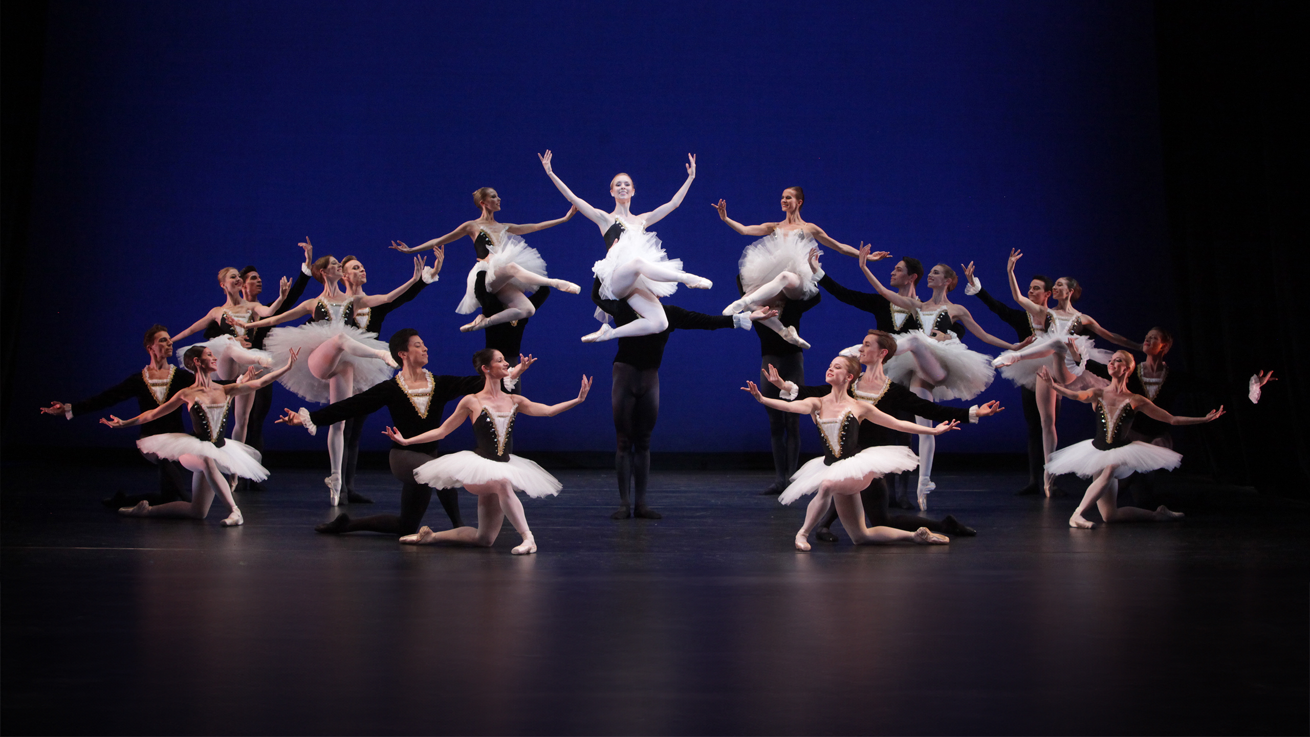 The Sarasota Ballet Performing Ricardo Graziano’s Pomp and Circumstance | Photo by Frank Atura
