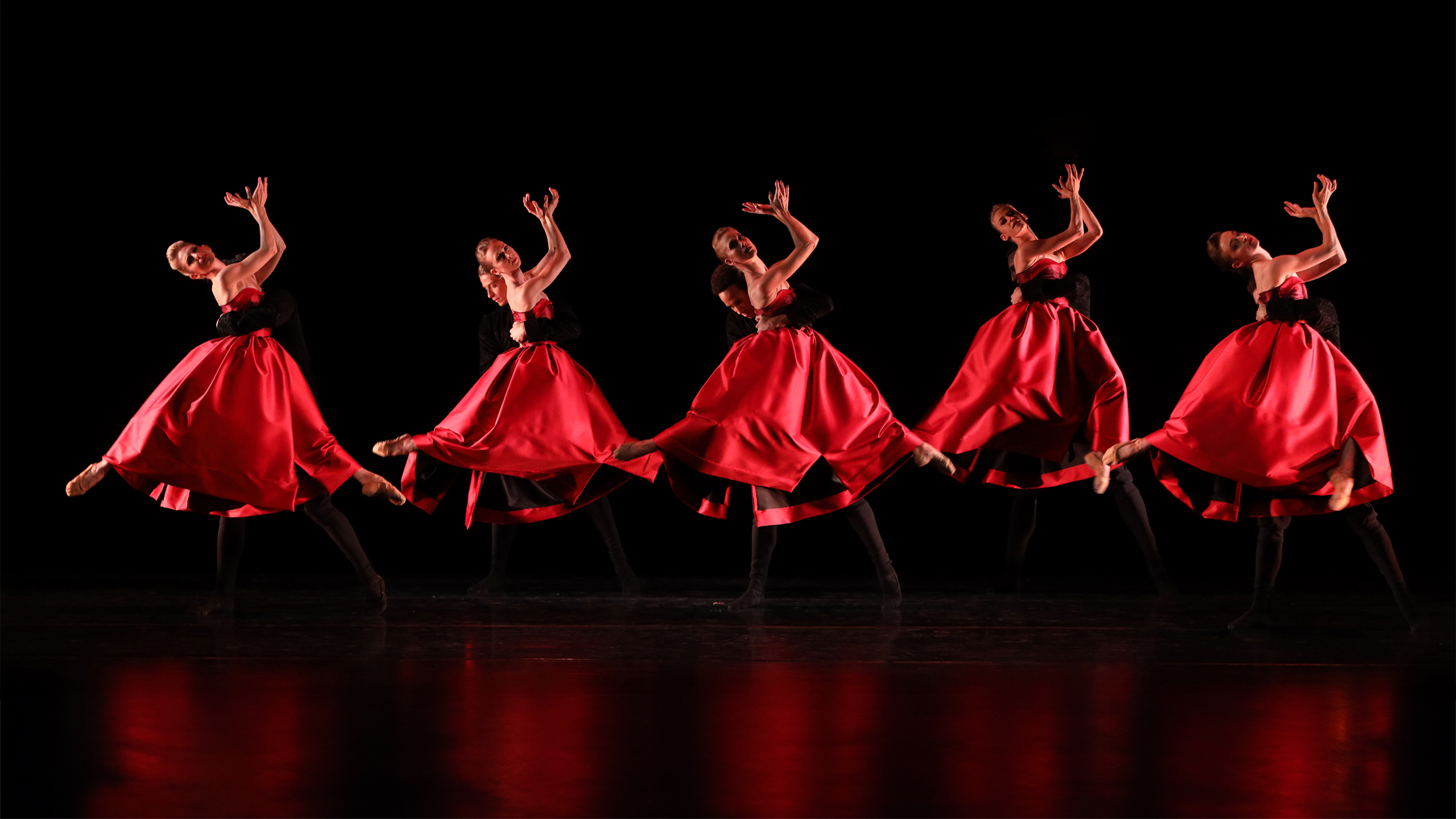 The Sarasota Ballet Performing Ricardo Graziano’s Amorosa | Photo by Frank Atura
