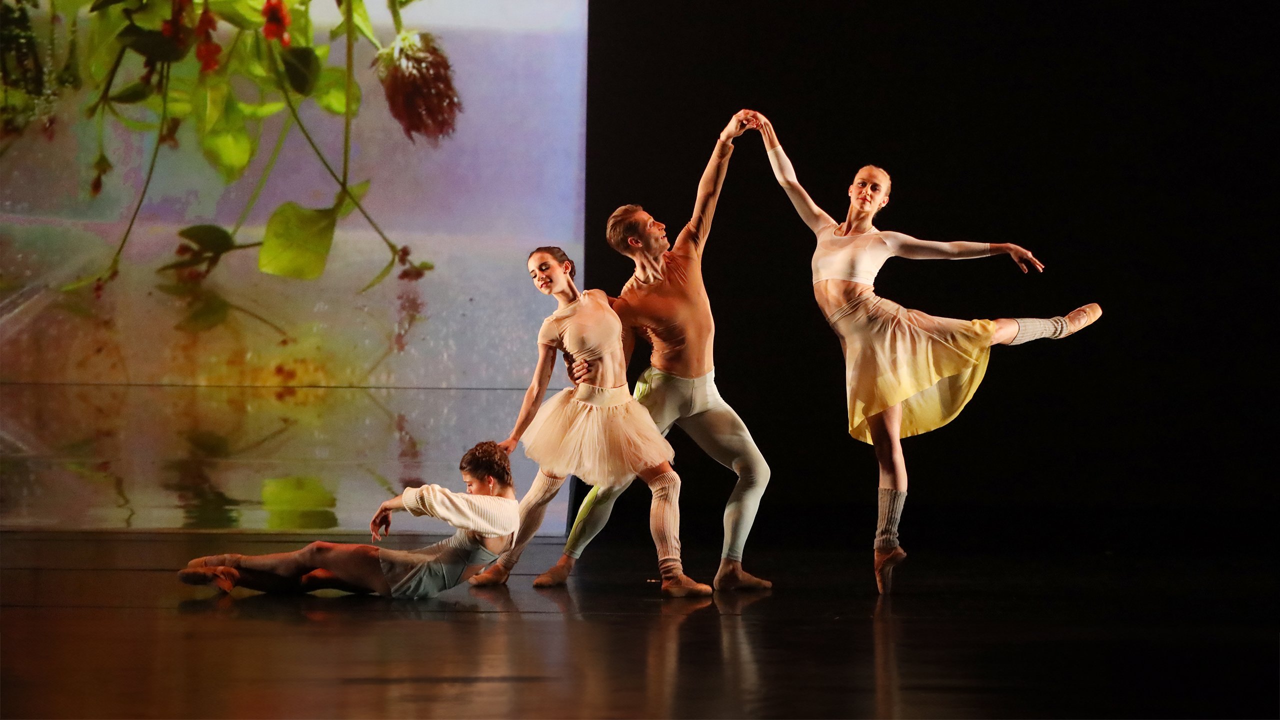The Sarasota Ballet Performing Jessica Lang&#8217;s Shades of Spring | Photography by Frank Atura

