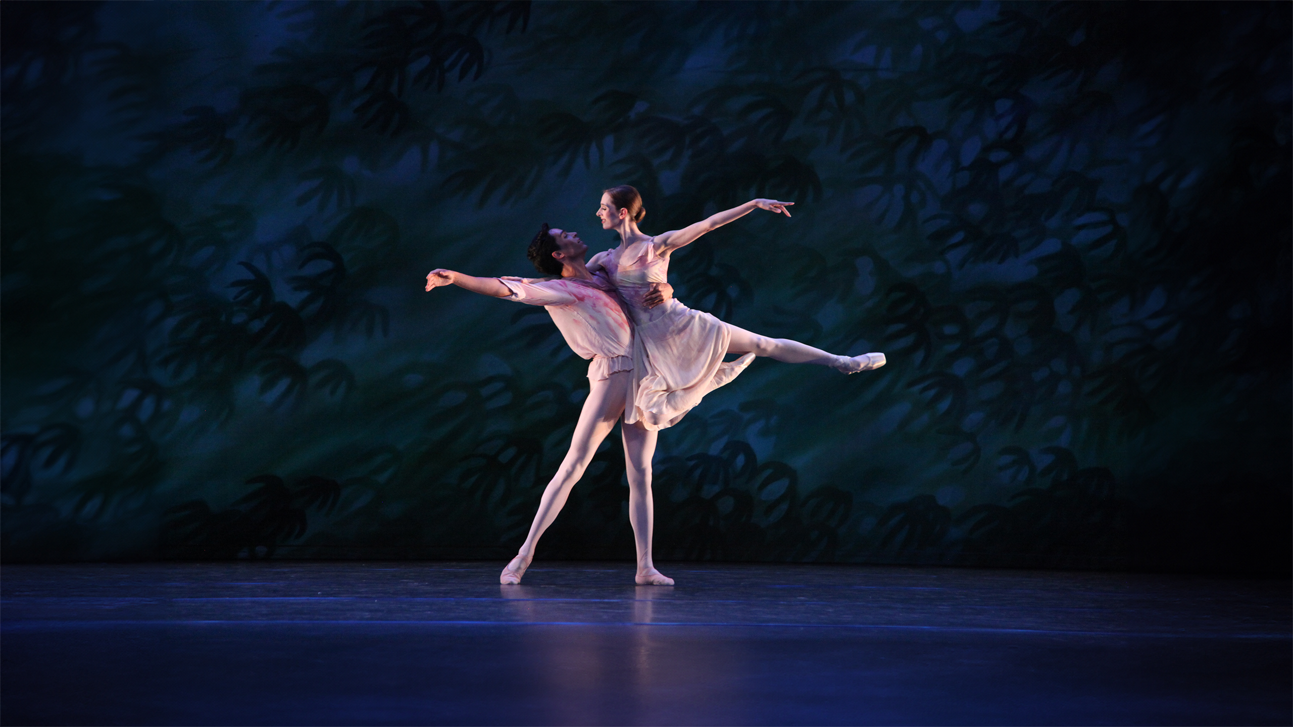The Sarasota Ballet Performing Antony Tudor&#8217;s The Leaves are Fading | Photo by Frank Atura
