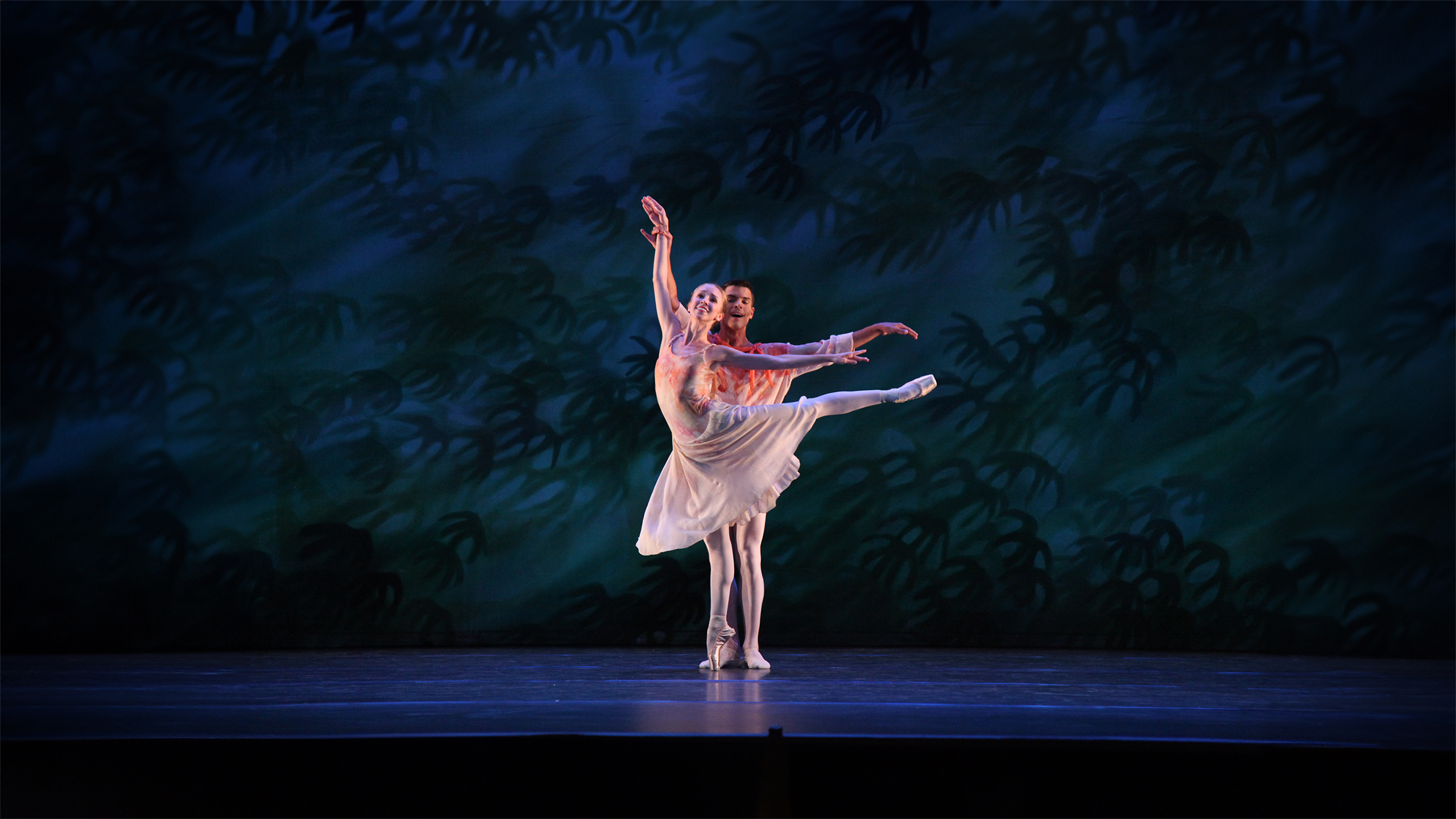The Sarasota Ballet Performing Antony Tudor&#8217;s The Leaves are Fading | Photo by Frank Atura
