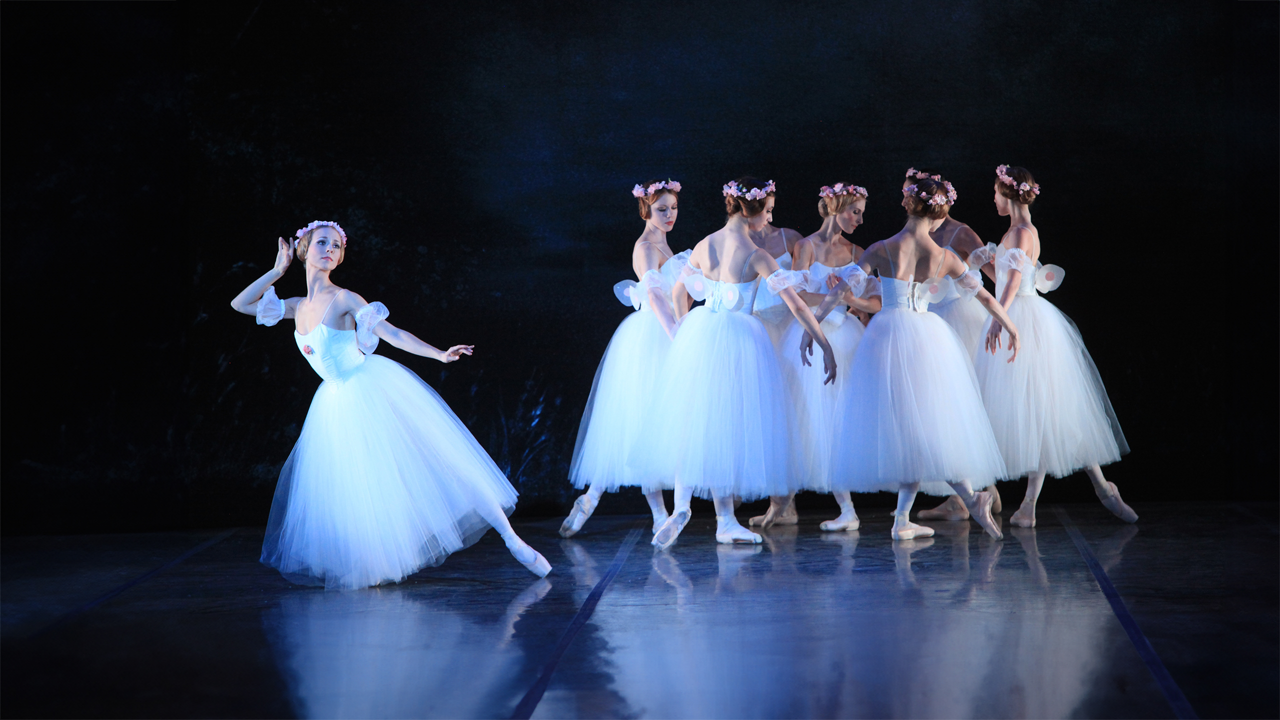The Sarasota Ballet Performing Michel Fokine’s Les Sylphides | Photo by Frank Atura
