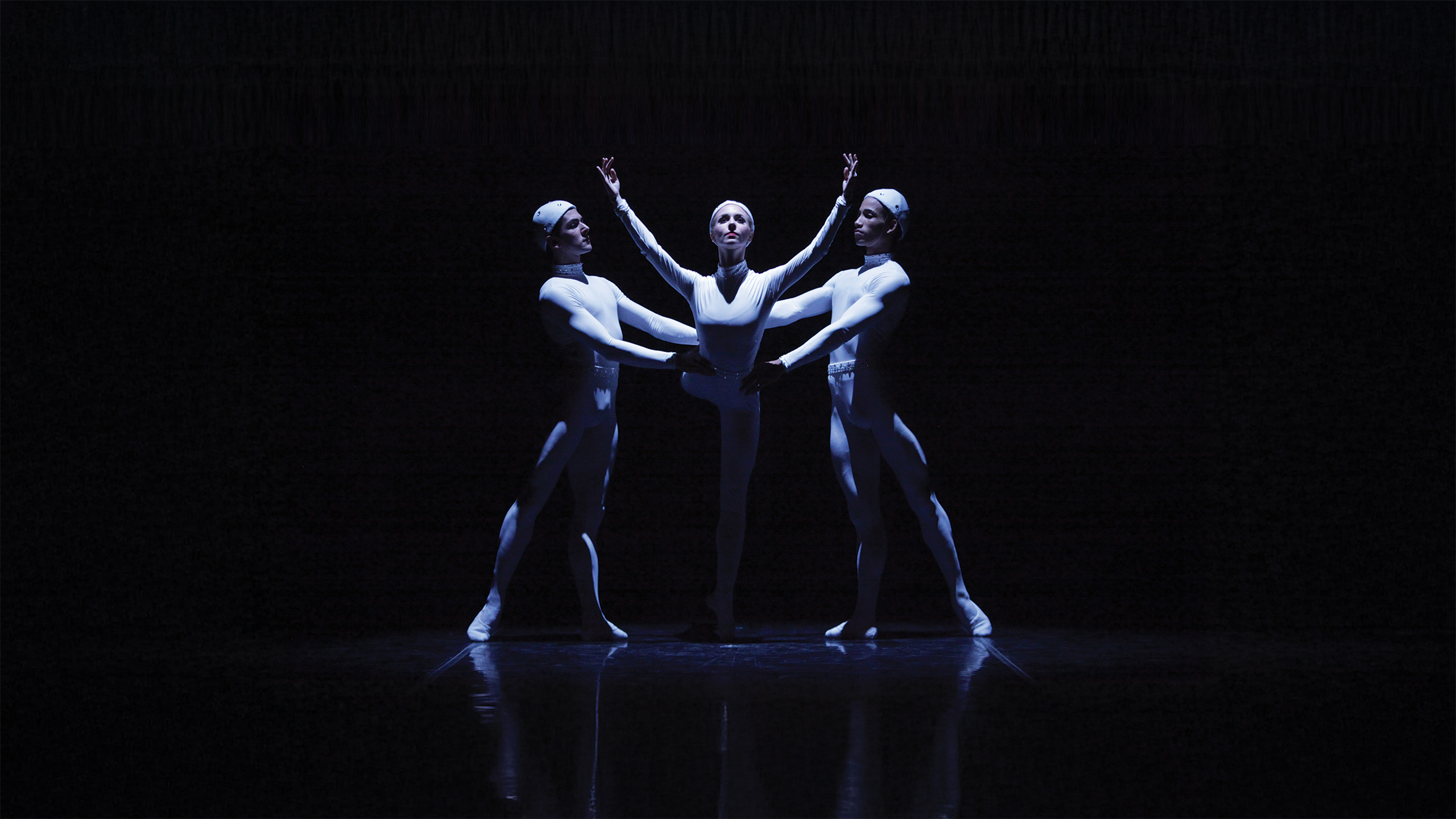 The Sarasota Ballet Performing Sir Frederick Ashton’s Monotones II | Photo by Frank Atura
