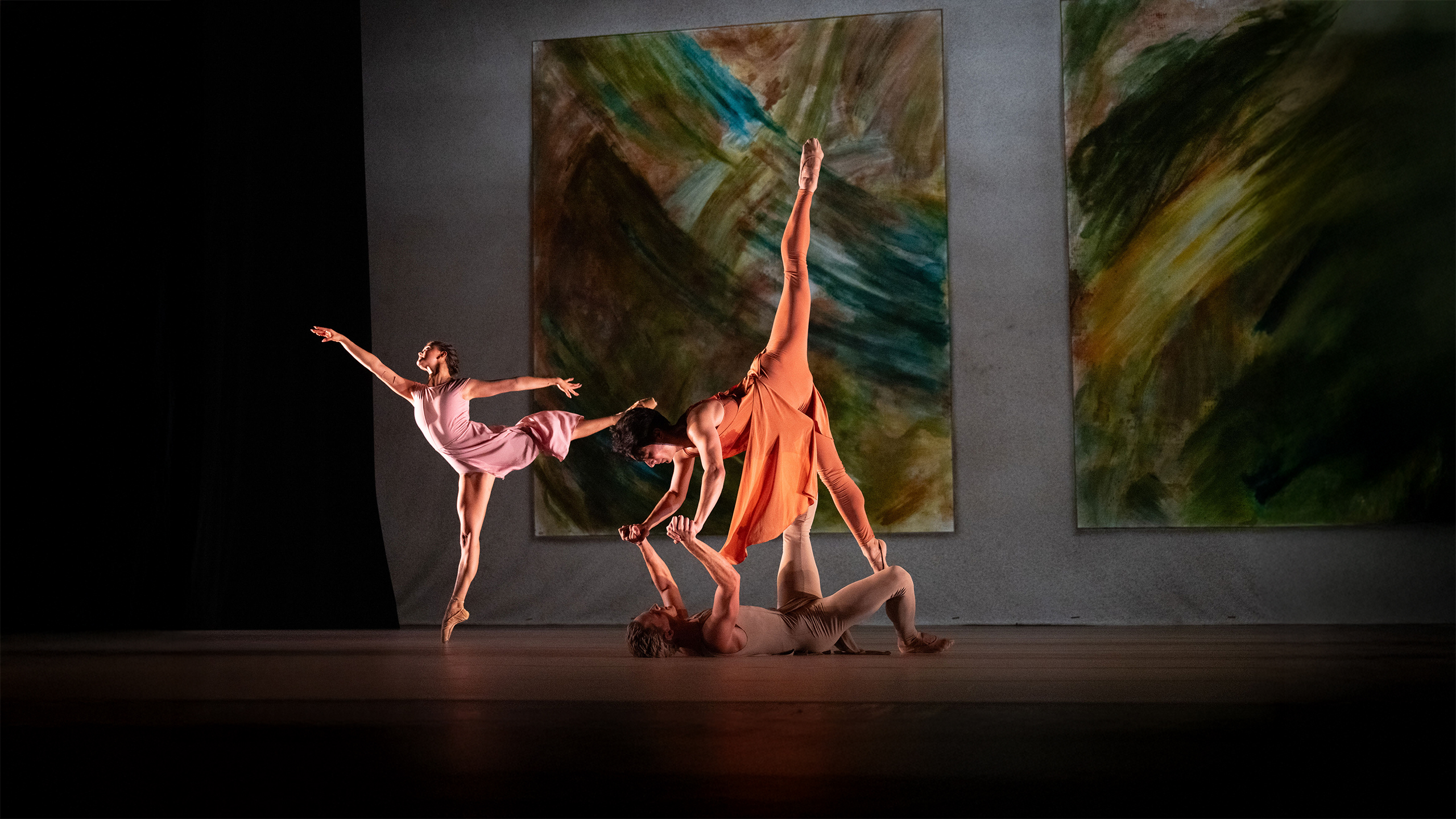 The Sarasota Ballet Performing Jessica Lang’s World Premiere The Lorenz Butterfly | Photo by Christopher Duggan
