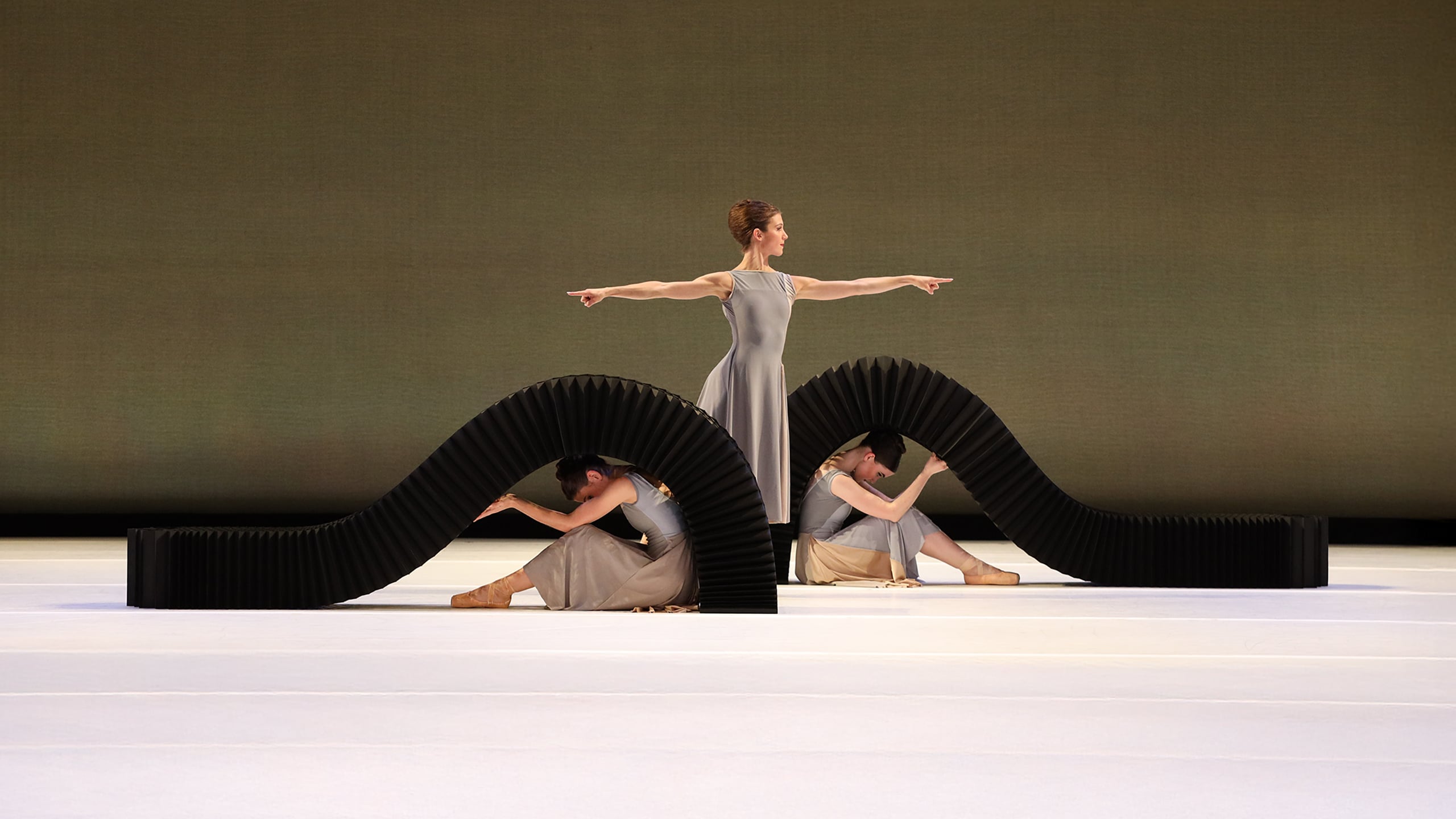 The Sarasota Ballet in Lang's Lyric Pieces