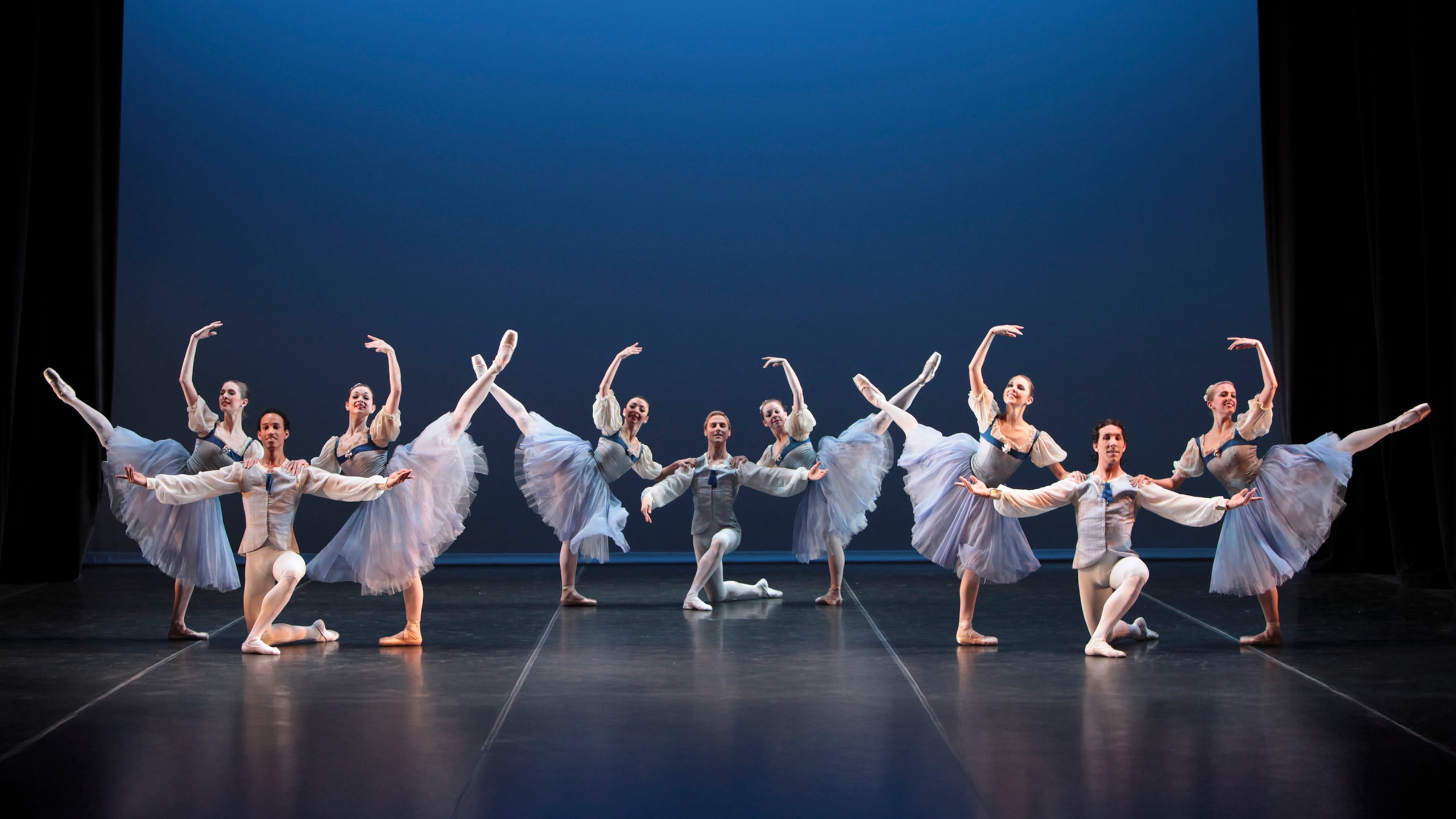 The Sarasota Ballet in Balanchine's Donizetti Variations